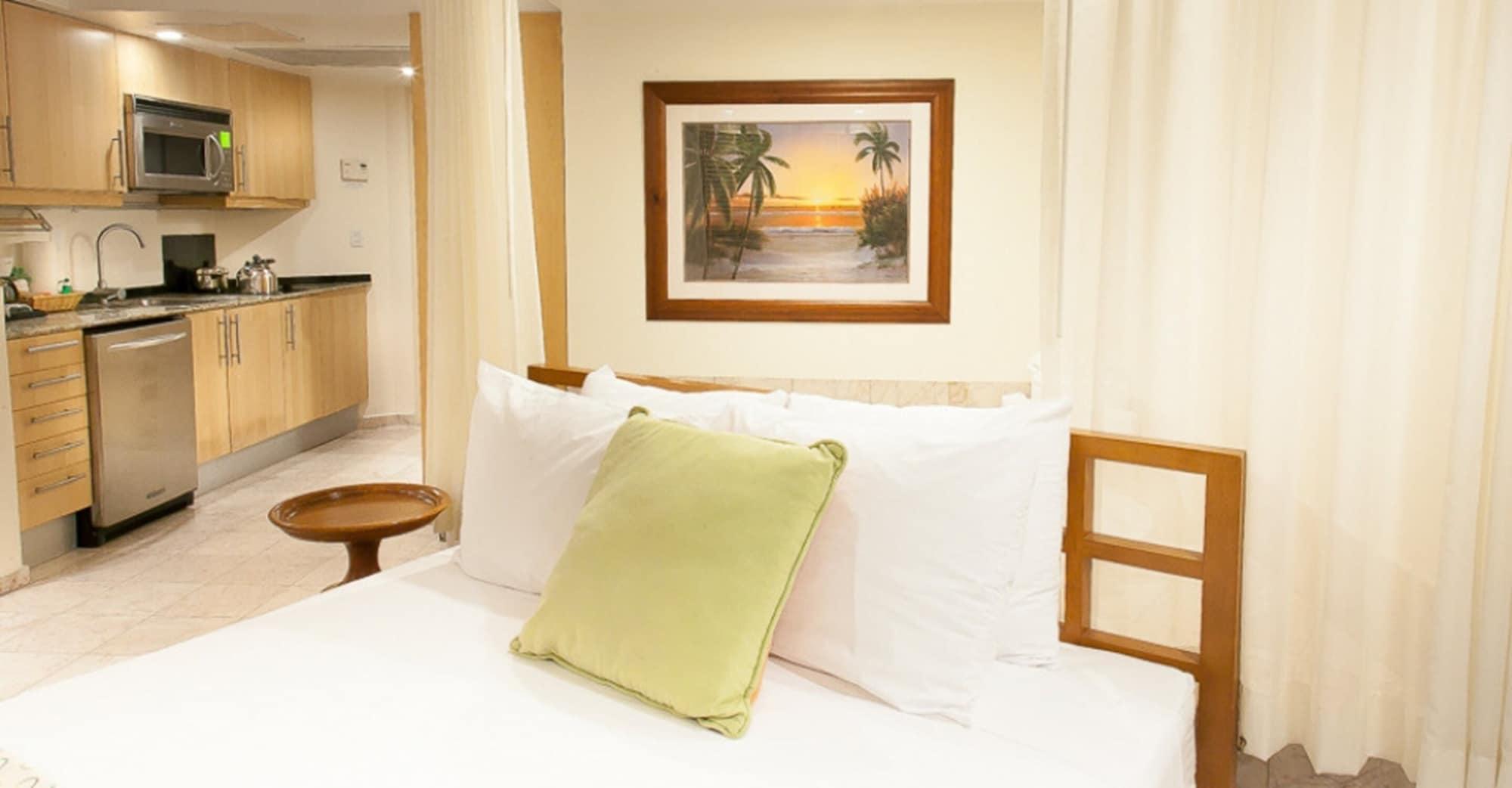 The Marlin At Taino Beach Resort Freeport Kültér fotó